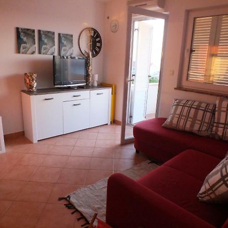 Apartment Jurja Povljana Εξωτερικό φωτογραφία