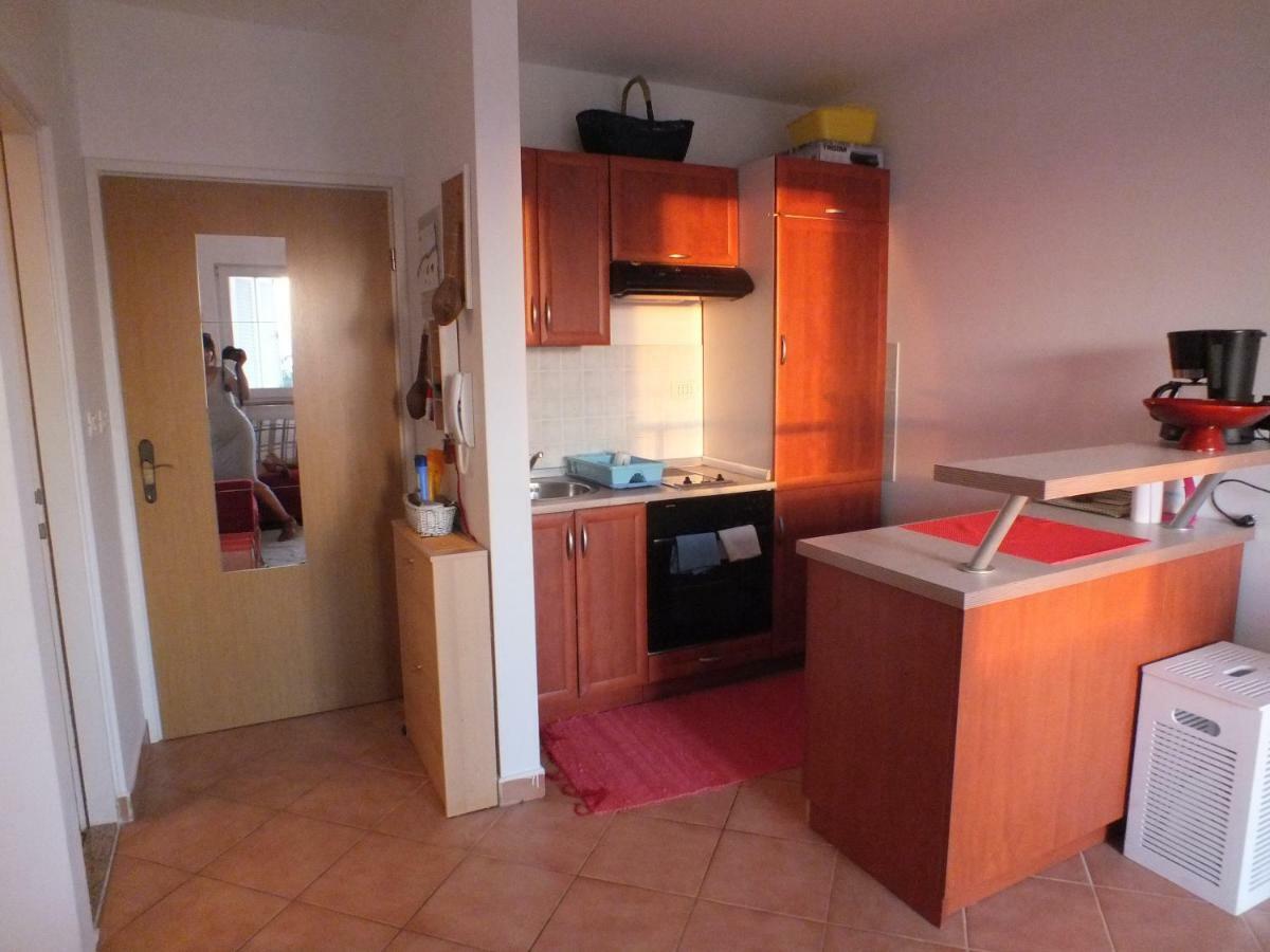 Apartment Jurja Povljana Εξωτερικό φωτογραφία